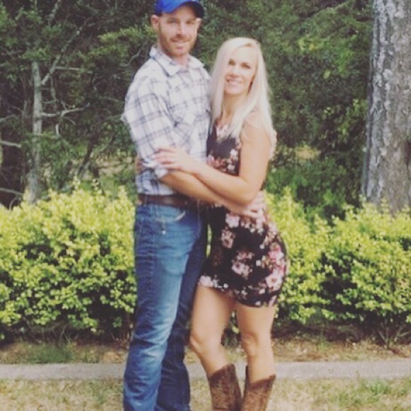 Meet your Posher, Christina - Picture 1 of 1